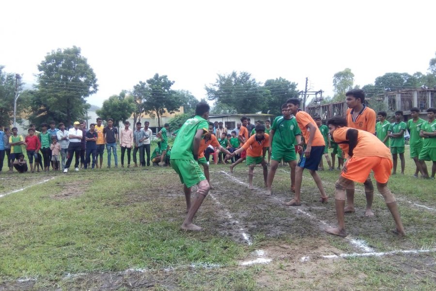 नवोदय विद्यालय बुड़वा में संकुल स्तरीय खेल प्रतियोगिता संपन्न