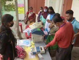 बिहार चुनाव के पहले चरण की वोटिंग शुरू, किसके सिर सजेगा ताज