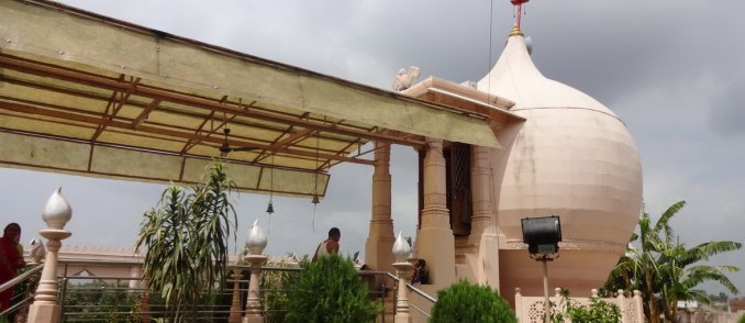 Radha Kishan Shankh Temple